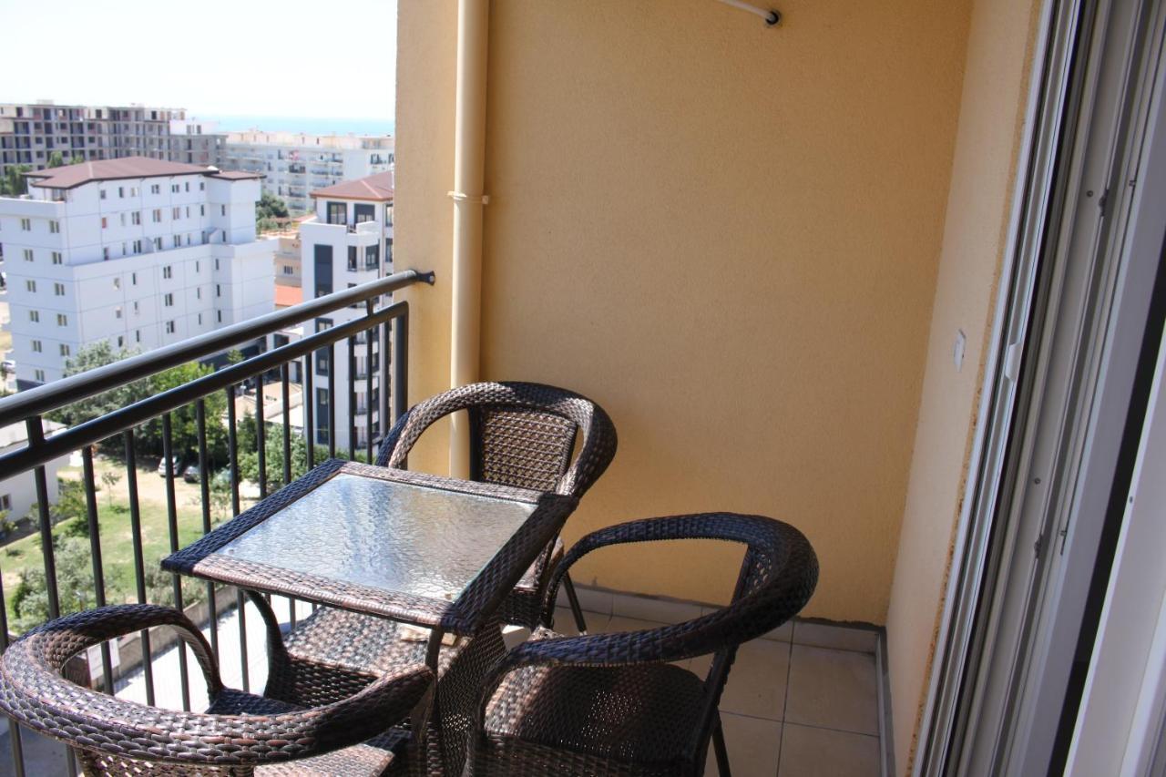 Everest Apartments Shëngjin Extérieur photo