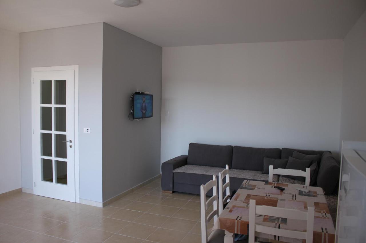 Everest Apartments Shëngjin Extérieur photo
