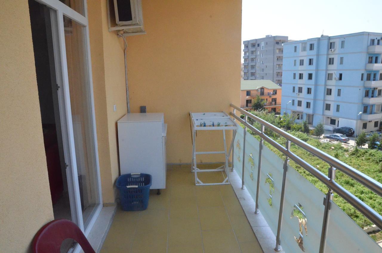 Everest Apartments Shëngjin Extérieur photo