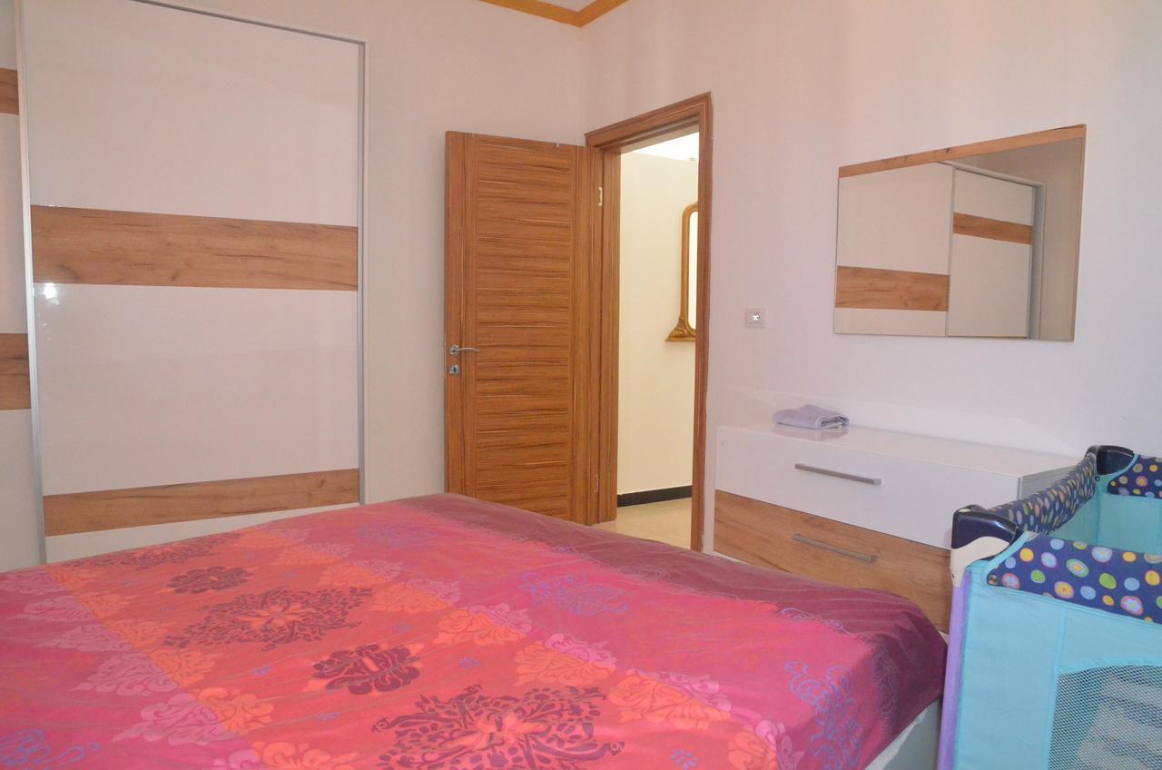 Everest Apartments Shëngjin Extérieur photo